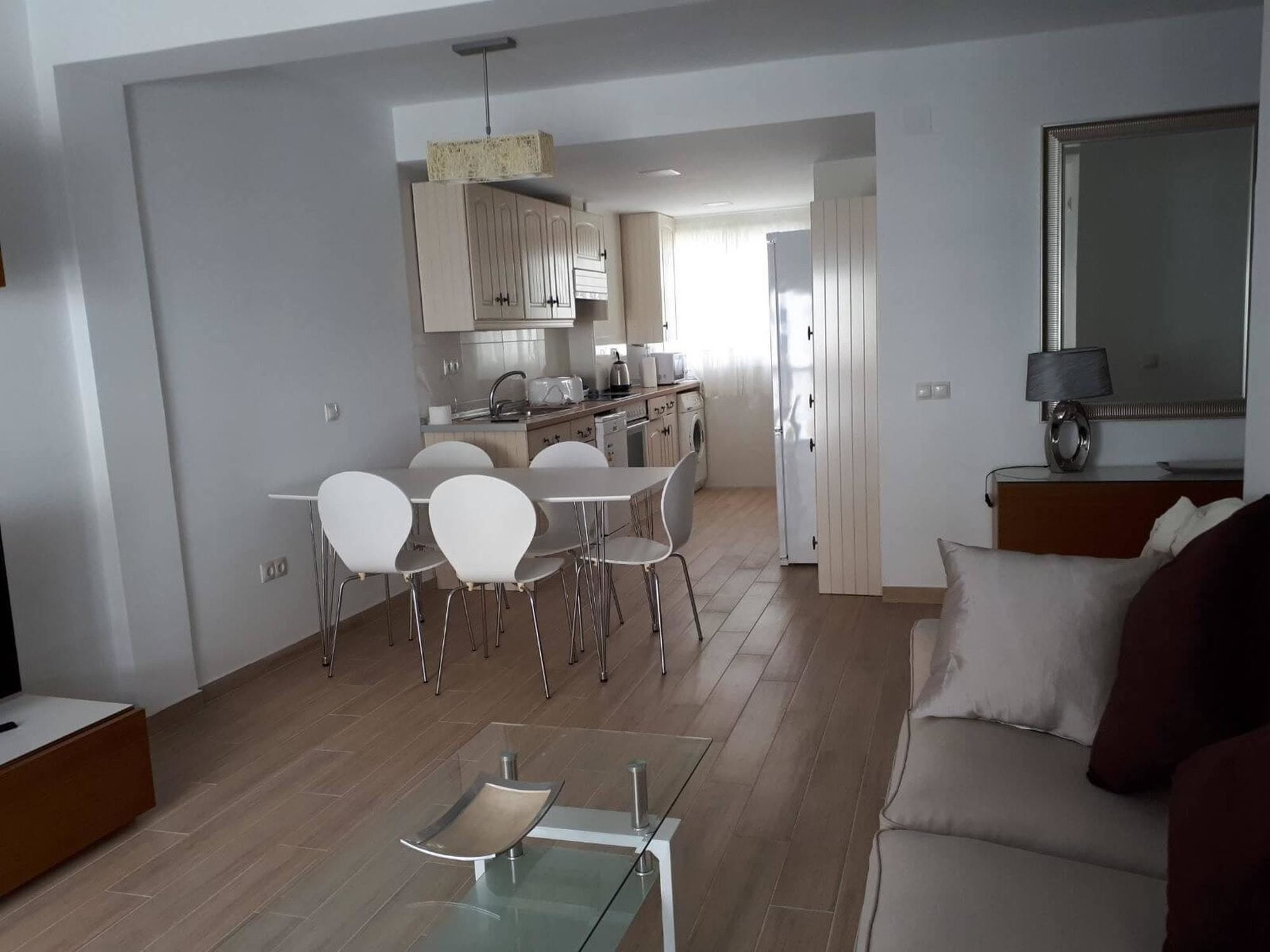 Apartment With 3 Bedrooms In Fuengirola, With Furnished Terrace - 10 M Exterior photo