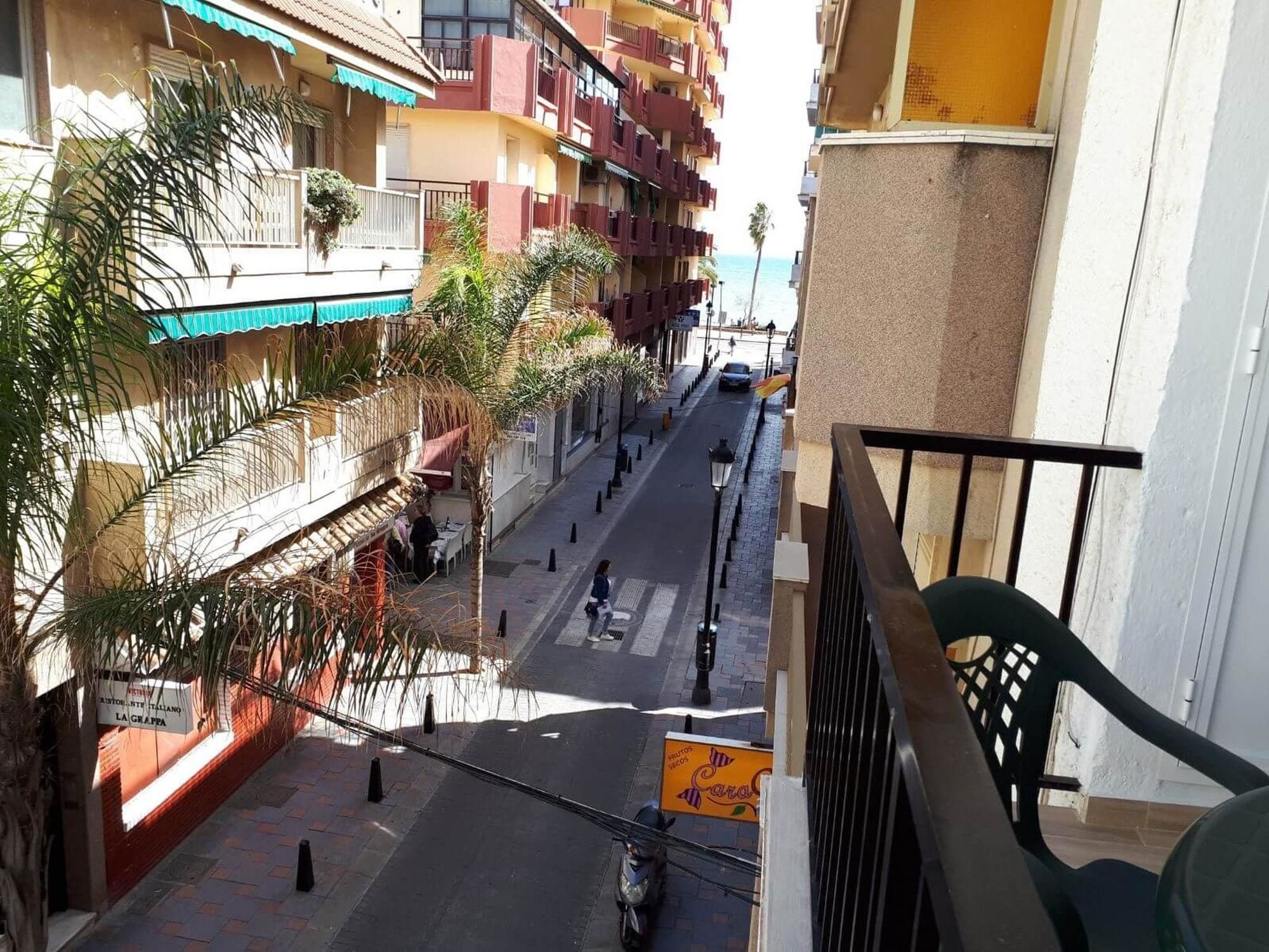 Apartment With 3 Bedrooms In Fuengirola, With Furnished Terrace - 10 M Exterior photo
